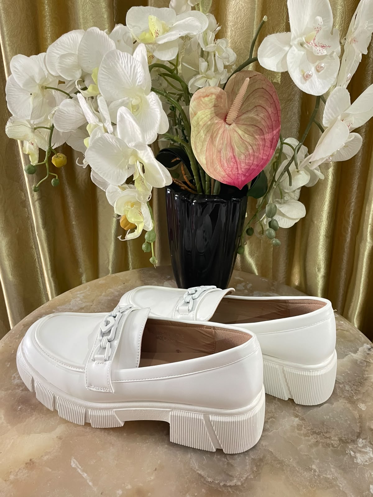 Sepatu Docmart FLD Full White
