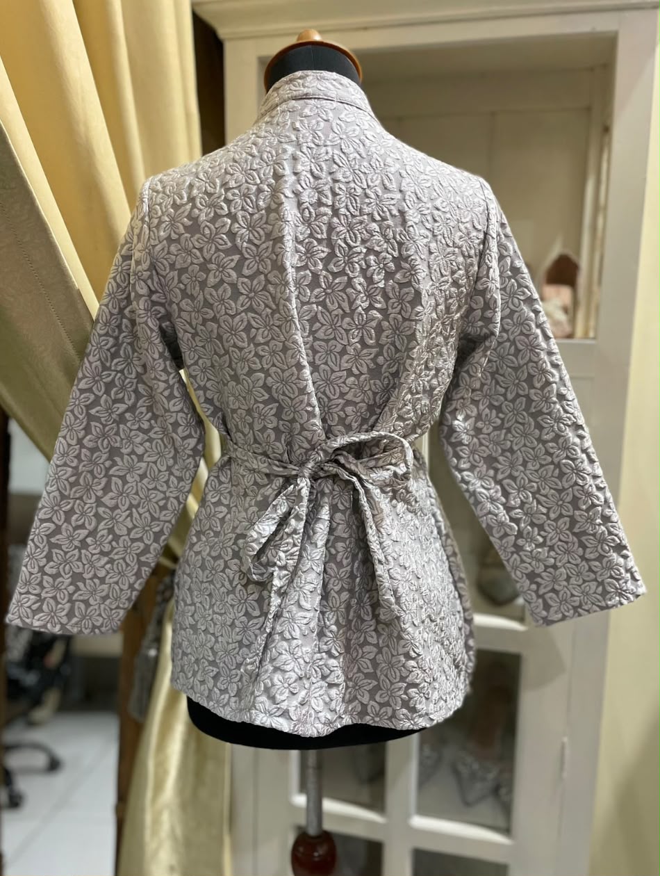 Kebaya Janggan Abu