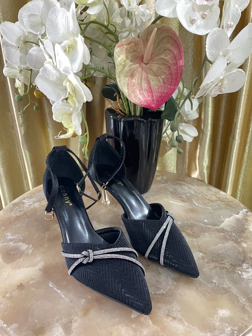 Heels GN10 Black