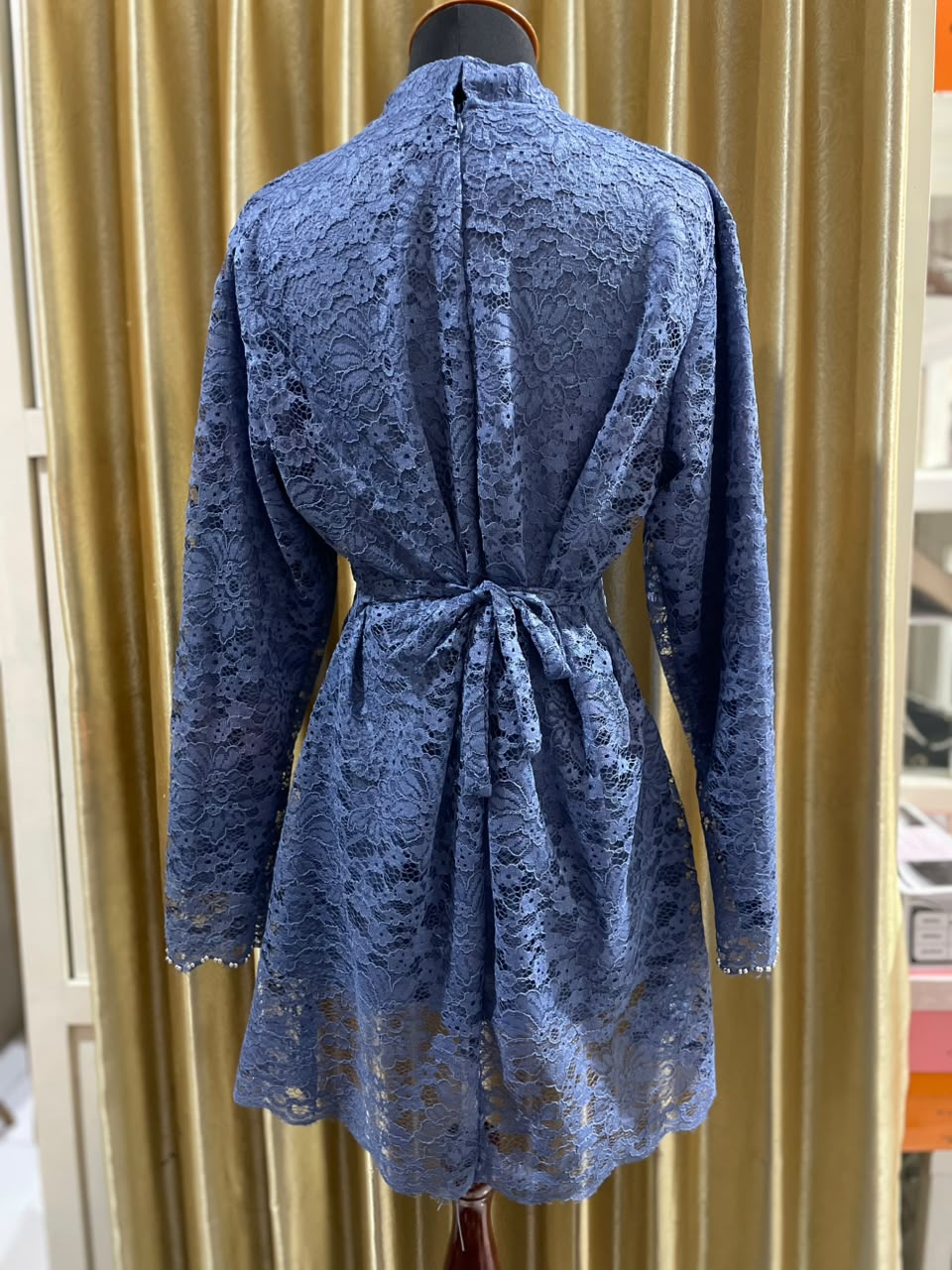 Kebaya Janggan Brokat Biru