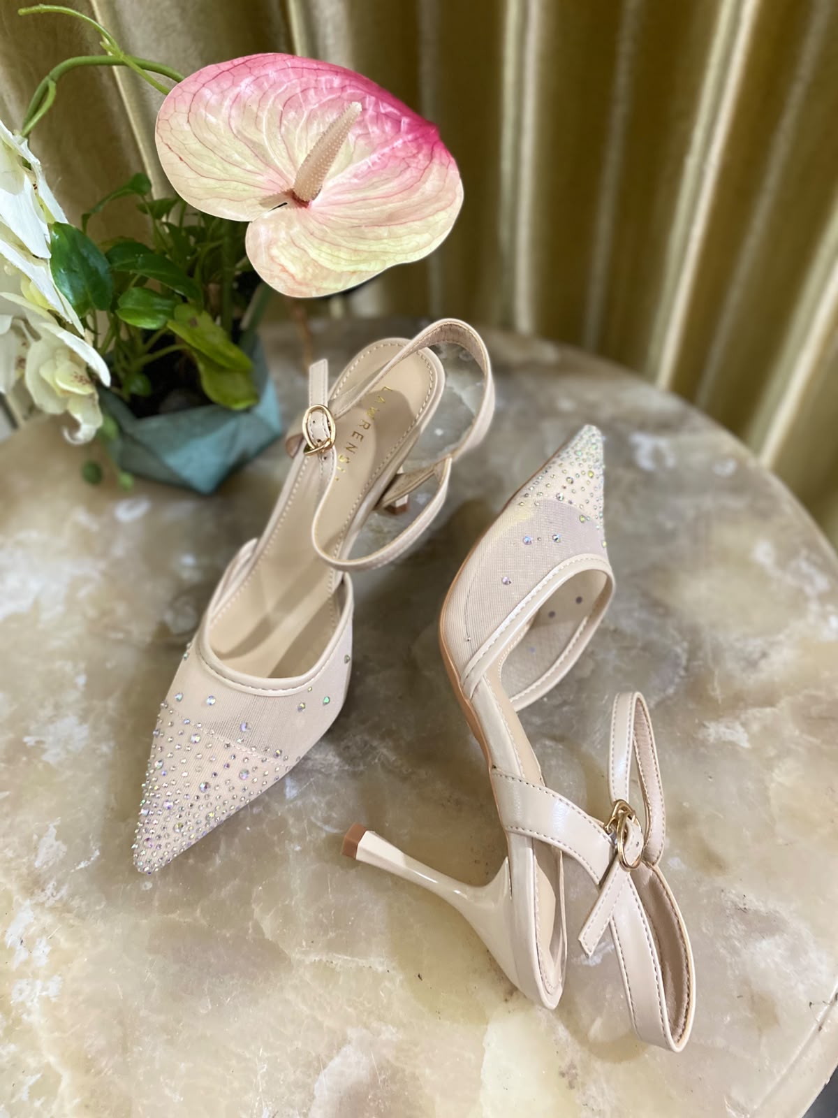 Heels LWRN Cream Blink