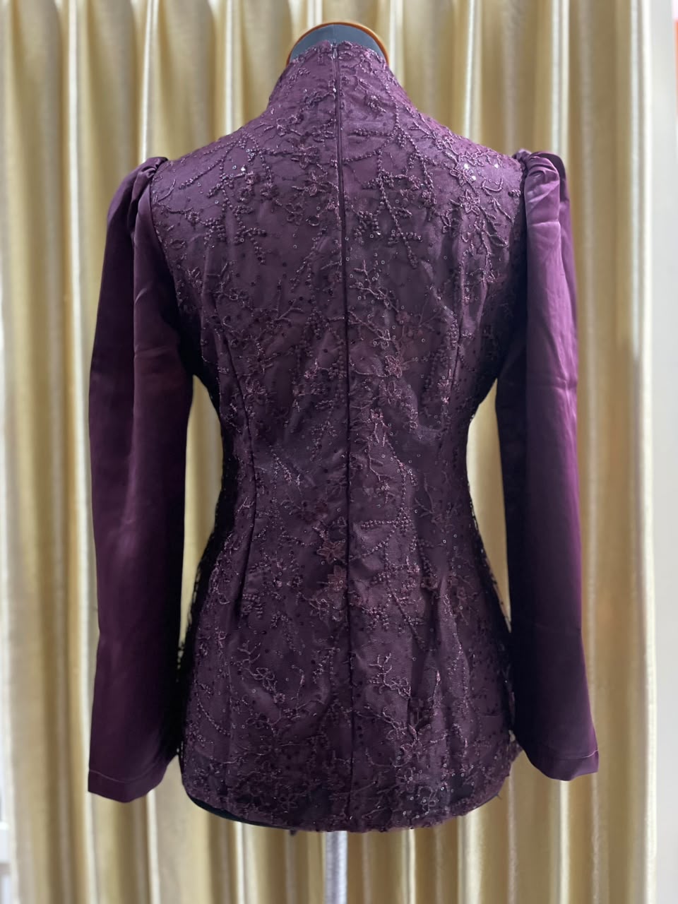 Kebaya Burgundy Satin Premium