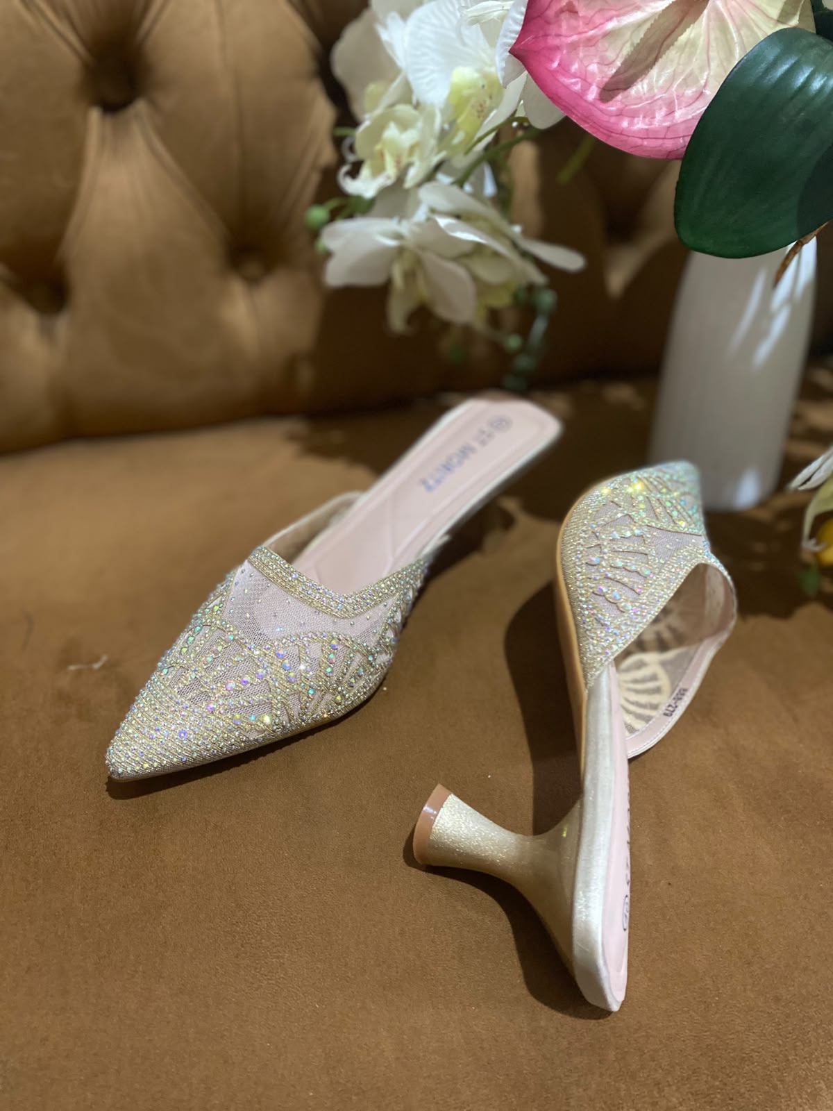 Heels STM 08 Gold Slip On