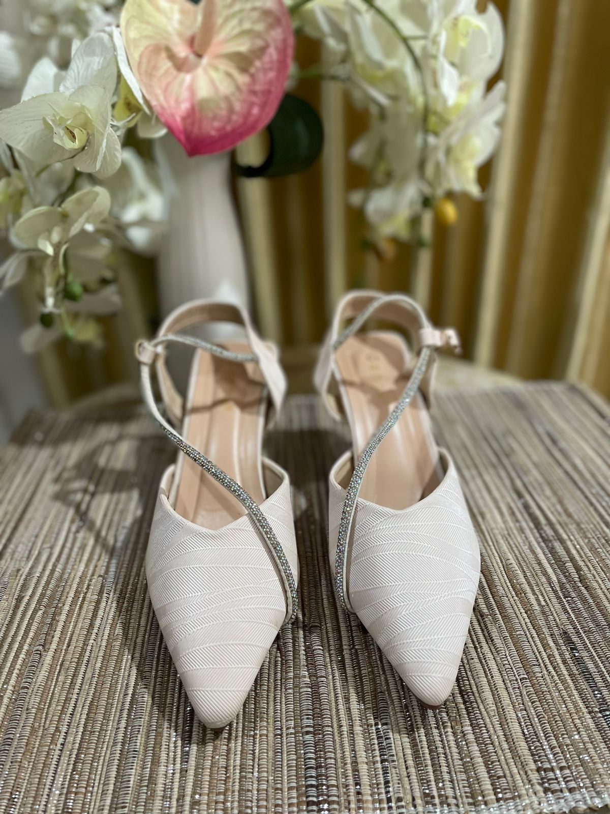 Heels GN54 Ivory V3