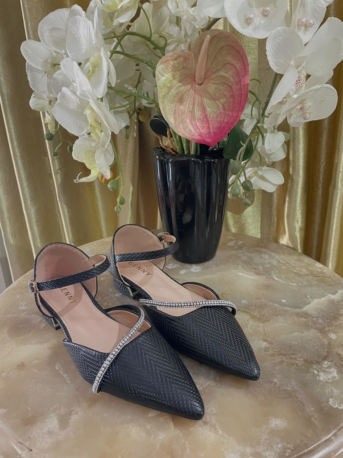 Heels GN12 Black
