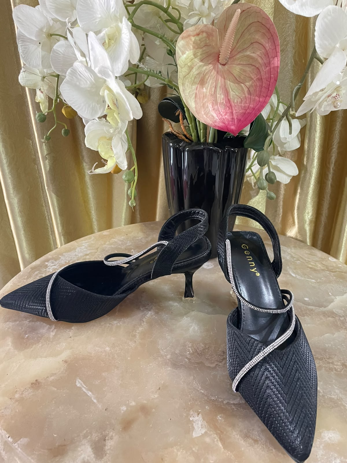 Heels GN11 Black