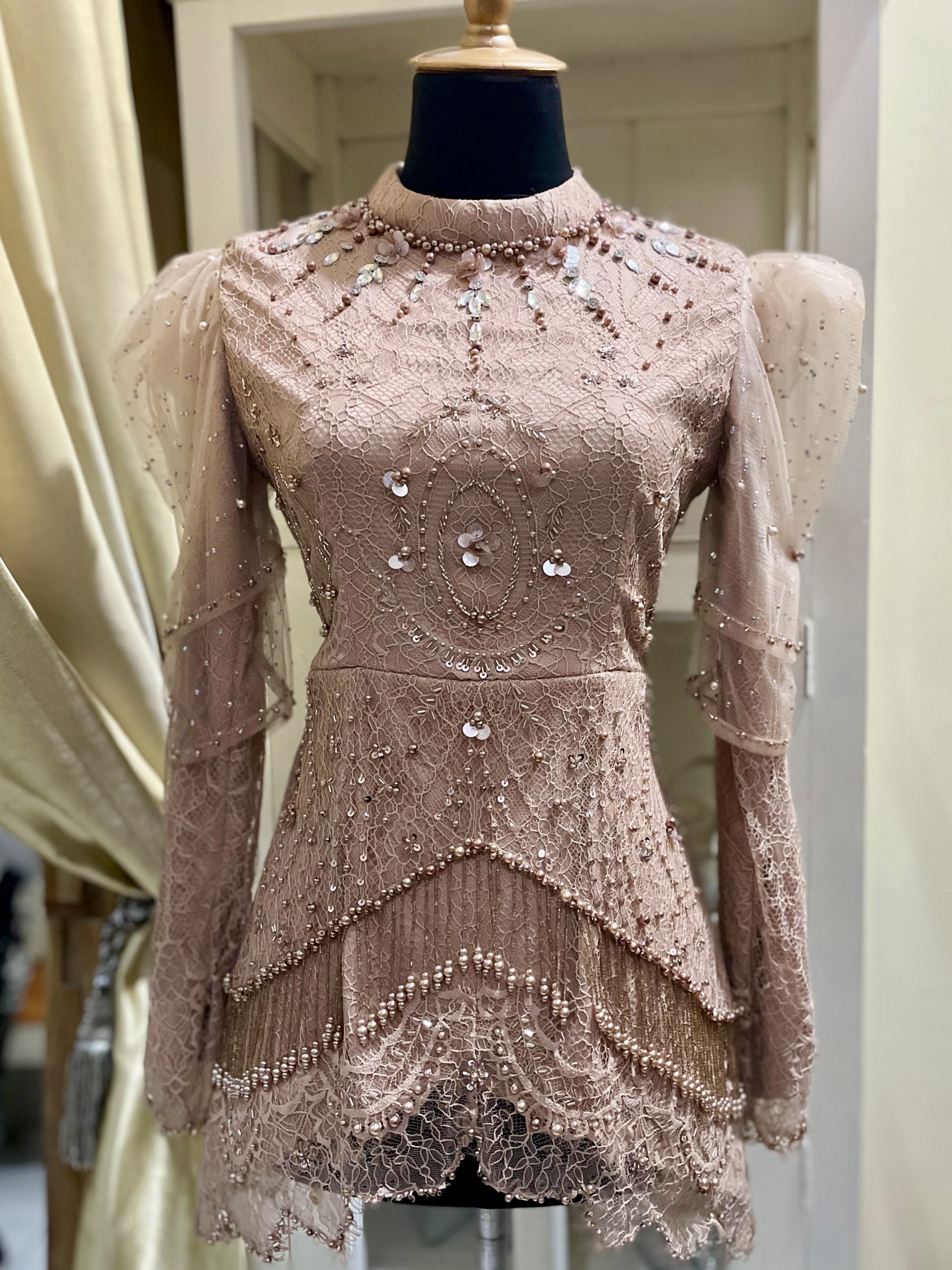 Kebaya Chantily Mocca Prem